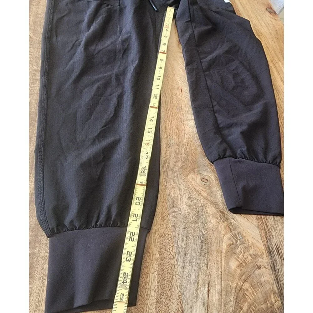 Vuori Jogger Pants Womens Small Black Ripstop Athletic Lightweight Performance